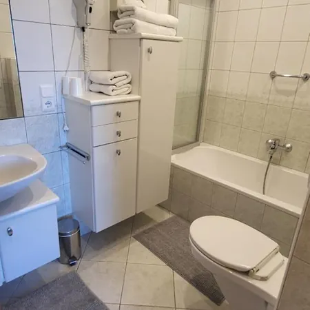 Himmelbauer アパート *