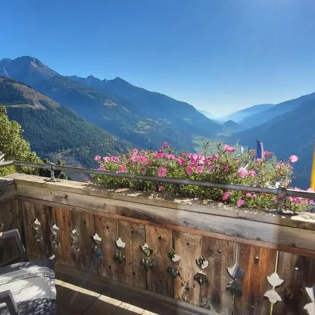 Himmelbauer アパート *